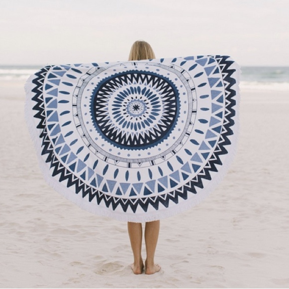 THE BEACH PEOPLE round towel